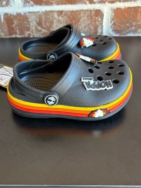 Hoppa Sweden Black Castle Rainbow Clogs Size UK 7 / US 8 NWT